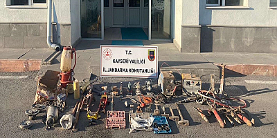 Kayseri'de şüphe üzerine durdurulan araçta çalıntı malzemeler bulundu