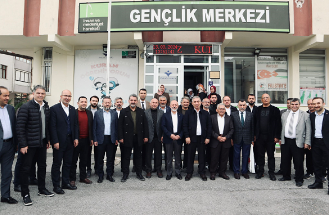 AK Parti İl Başkanı Fatih Üzüm ve Büyükşehir Belediye Başkanı Büyükkılıç’tan STK ve Vakıf Ziyaretleri