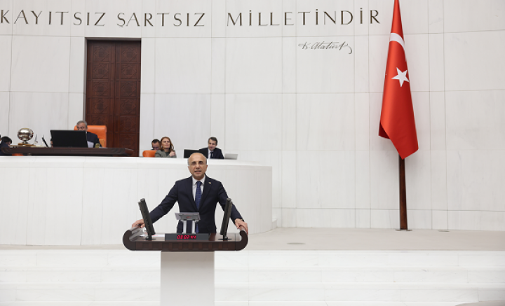 CHP’li Aşkın Genç: 14 bin 469 lirayla hangi emekli insanca yaşam koşullarını sağlayabilir
