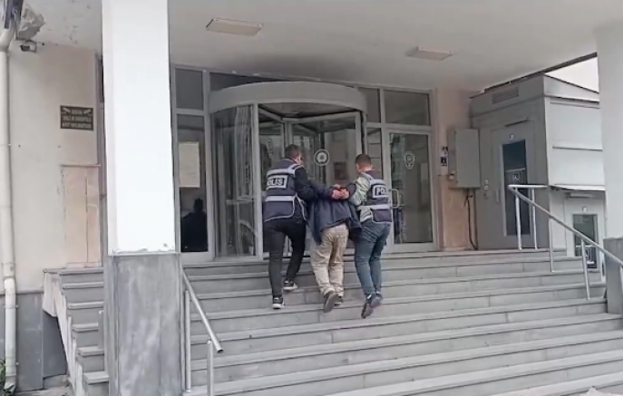 Kayseri'de çeşitli suçlardan aranan şahıs yakalandı