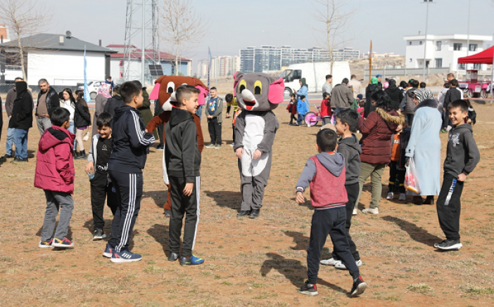 Kayseri'de TOKİ mahalle şenliği düzenlendi