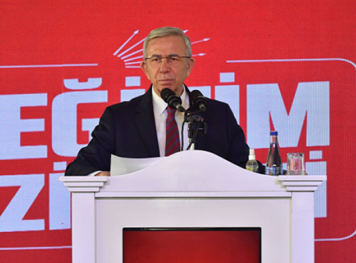 Ankara Büyükşehir Belediye Başkanı Mansur Yavaş CHP'den İstifa Etti!