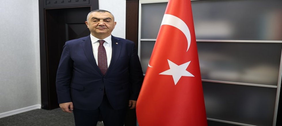 “19 Mayıs, bağımsızlık ruhunun milletçe yeniden ayağa kalkışıdır”