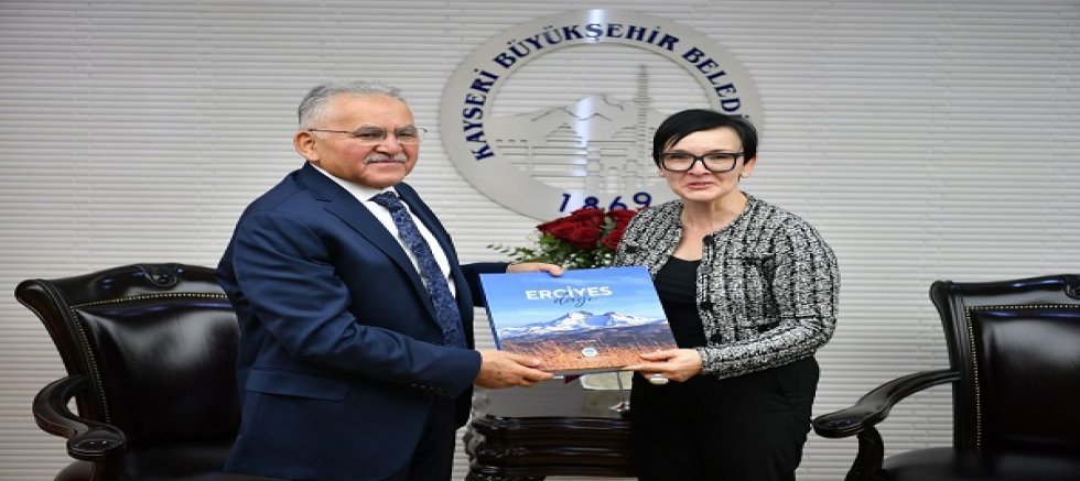 Büyükkılıç, Avusturya'nın Ankara Büyükelçisi Juen'i Ağırladı