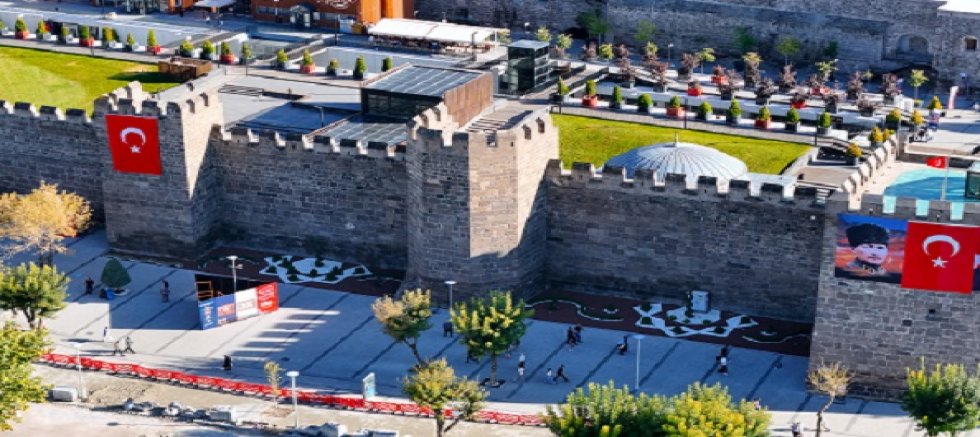 Büyükşehir’den Su Tasarruflu 