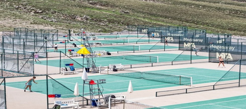 Erciyes, Dünya Tenis Turu'na Ev Sahipliği Yapıyor
