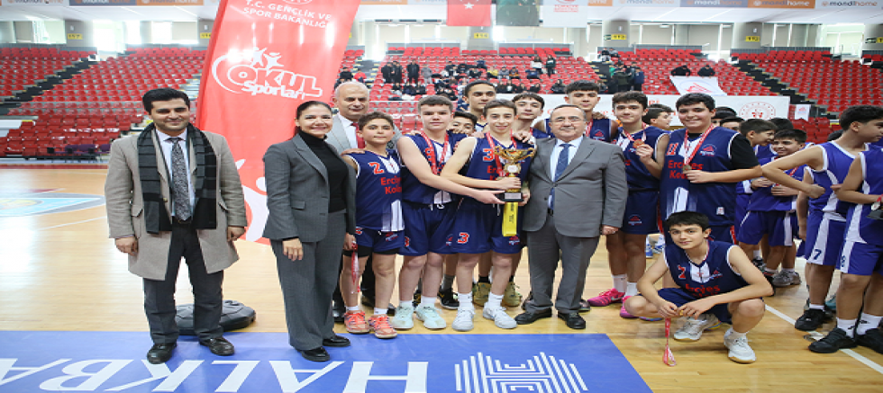 Erciyes Koleji - Kayseri Okul Sporları Yıldız Basketbol Turnuvası Şampiyonu