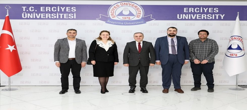 ERÜ’de “Uzay Radyasyonunda Hayatta Kalmak” Konulu Konferans Düzenlendi