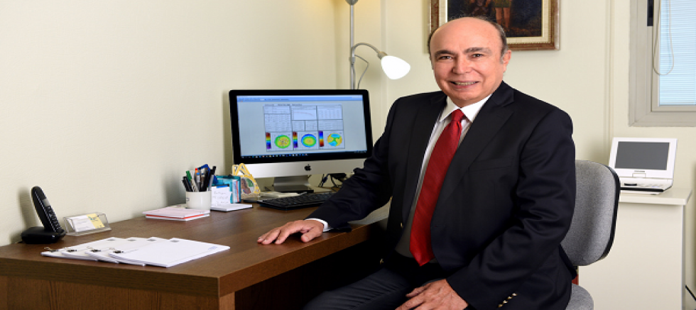 Göz Rengini Değiştirmek İçin Dünyanın Dört Bir Yanından Geliyorlar