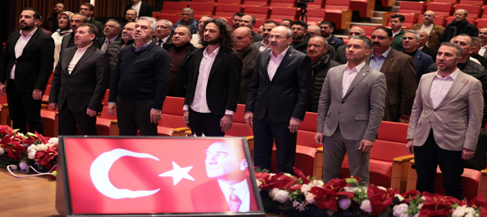 GÜLSOY : KÜRESEL EKONOMİDE KURALLAR DEĞİŞİYOR, RİSKLER DERİNLEŞİYOR