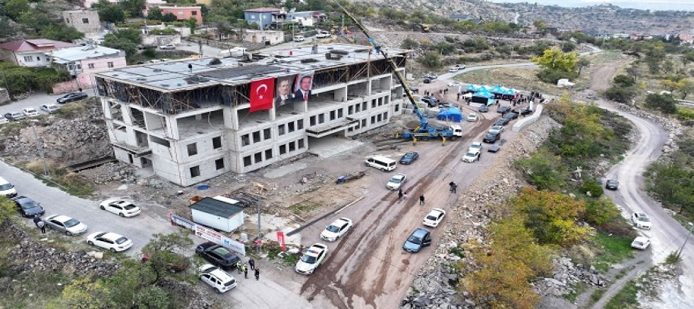 Hacılar'da Hatice–Ali Baktır Kız İmam Hatip Lisesi Törenle Tanıtıldı
