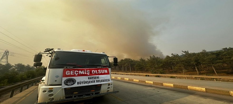 Kayseri Büyükşehir'den Mersin'de Yangın Söndürme Çalışmalarına Destek