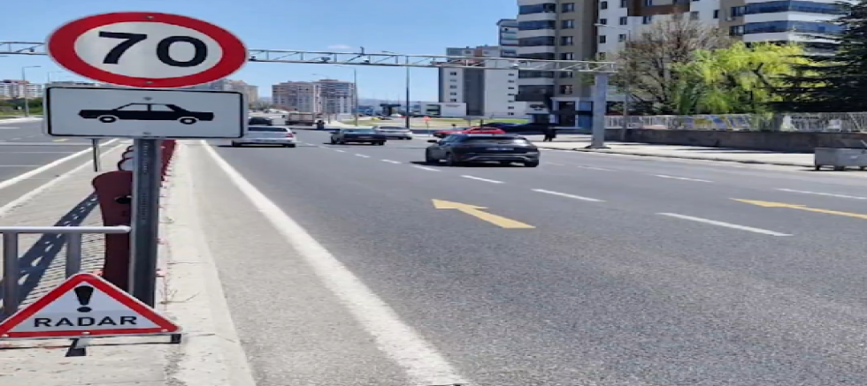 Kayseri'de 1 bin 423 araca ceza yazıldı