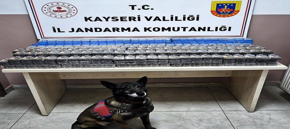Kayseri'de 1008 paket bandrolsüz sigara ele geçirildi