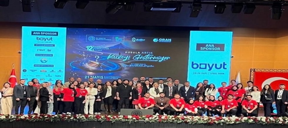 Kayseri'de 12.Erciyes Mükemmellik Zirvesi Gerçekleştirildi