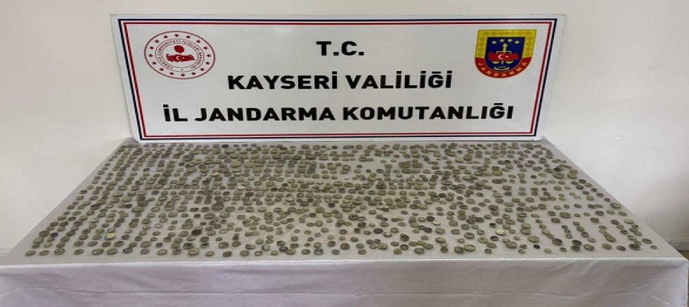 Kayseri'de 1291 adet tarihi sikke ele geçirildi