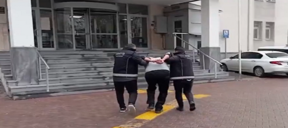 Kayseri'de 19 farklı suçtan aranan firari yakalandı