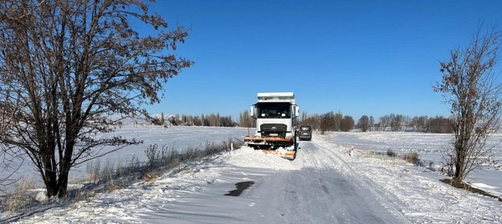 Kayseri'de 266 mahalle yolu ulaşıma açıldı