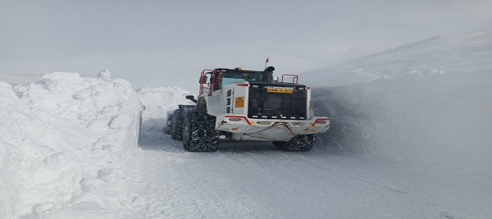  Kayseri'de 72 mahalle yolu yeniden ulaşıma açıldı