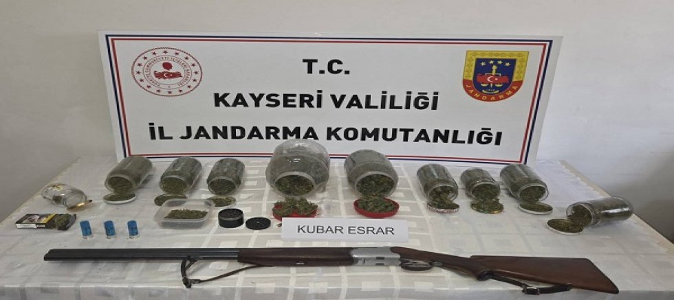 Kayseri'de 915 Gram uyuşturucu madde ele geçirildi