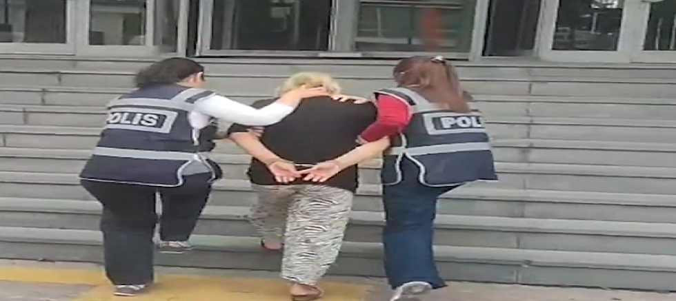 Kayseri'de hırsızlık suçundan 70 yıl cezası bulunan kadın yakalandı