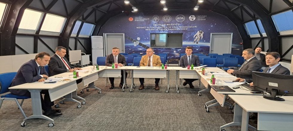 Kayseri'de İl Proje Okulu Teklif Komisyonu Toplandı