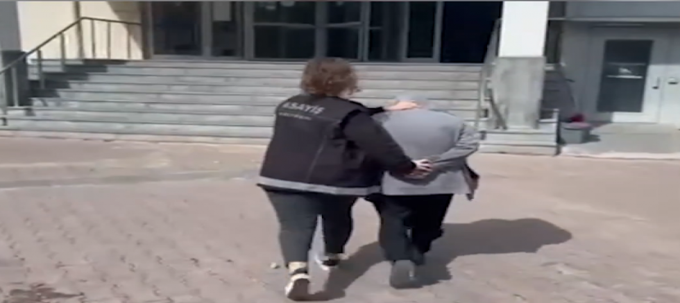 Kayseri'de, karşılıksız çek düzenlemek suçundan aranan şahıs yakalandı