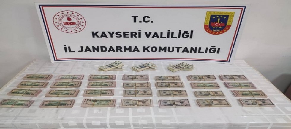 Kayseri'de sahte dolar operasyonu