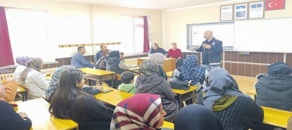 Kayseri'de Uyuşturucuyla Mücadelede 6 Bin 670 Anneye Ulaşıldı