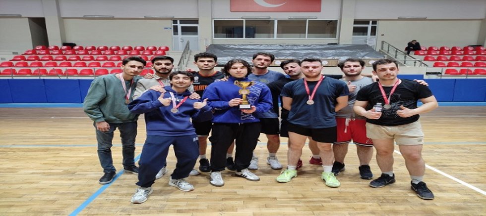 Kayseri'de Yurtlar arası basketbol turnuvası sona erdi