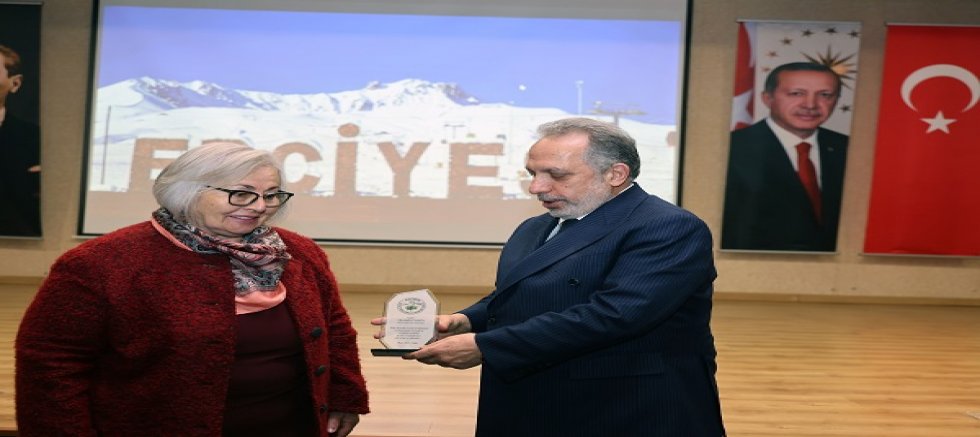 “Kayseri’den İlk Türk Kadın Dağcı” belgeselinin gösteriminde duygu dolu anlar