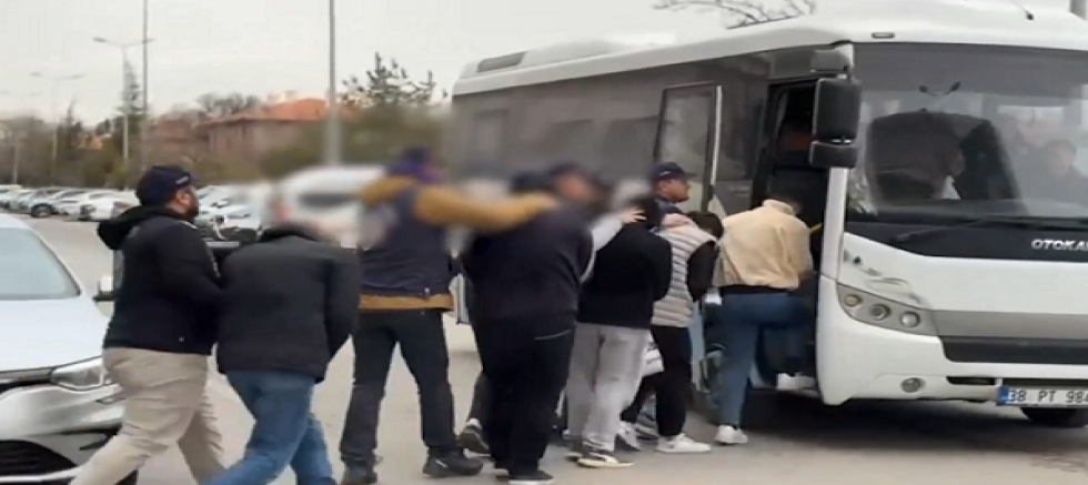 Kayseri merkezli 7 ilde yasa dışı bahis operasyonu :  46 şüpheli gözaltına alındı