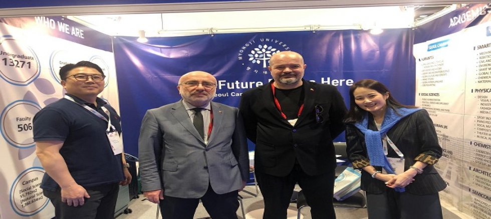 KAYÜ Rektörü Prof. Dr. Kurtuluş Karamustafa, Hong Kong'da APAIE Uluslararası Etkinliğine Katıldı. 