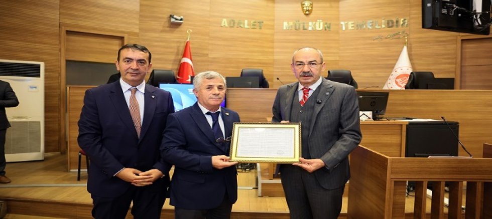 KTO BAŞKANI ÖMER GÜLSOY TÖRENLE MAZBATASINI ALDI