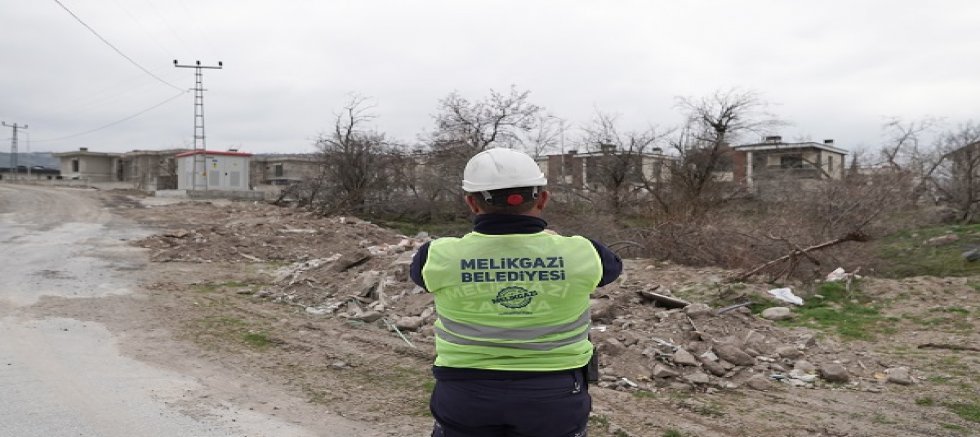 Melikgazi'de kaçak hafriyat döken kişi ve işyerleri için cezai yaptırım...