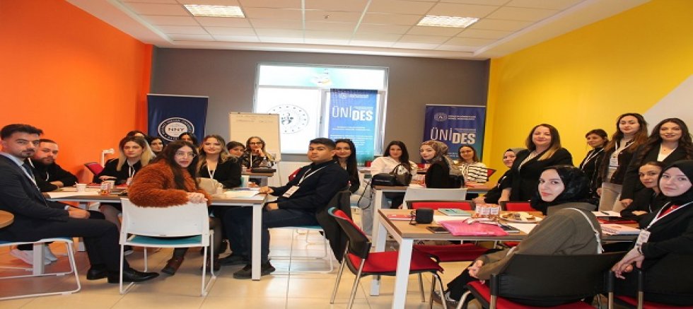 NNYÜ'de ''Hak Arama Kültürü ve Ombudsman'' konulu etkinlik