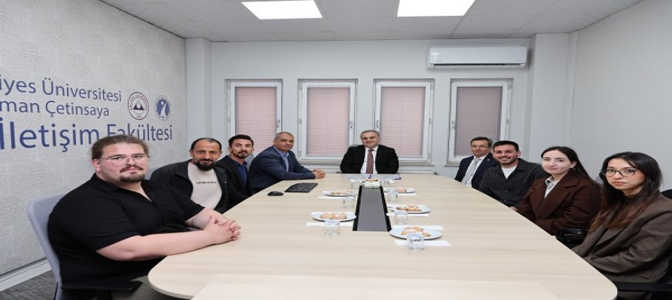 ​Rektör Prof. Dr. Altun’dan RTS Kulüp Üyelerine Ziyaret