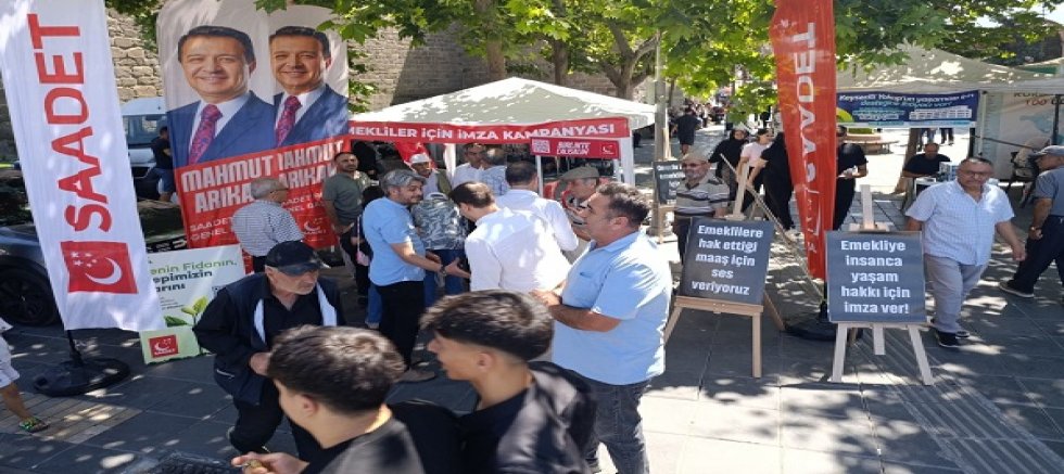 Saadet Partisi Melikgazi İlçe Başkanlığı’ndan Emekliler İçin İmza Kampanyası