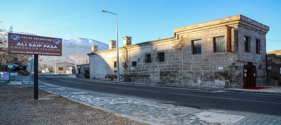 Talas'ın tarihi hamamına büyük ilgi