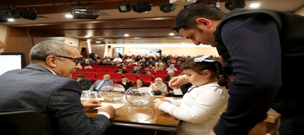 Talas Menekşe Siteleri'nde kura heyecanı