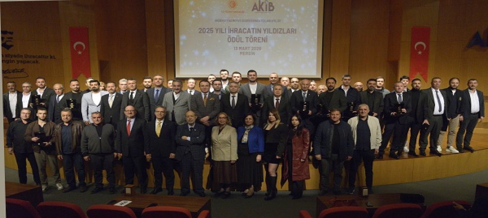 Yaş meyve sebze ihracatının yıldızları Mersin'de ödüllendirildi