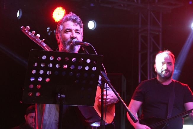 Sanatçı Ali Kınık, Kayseri'de konser verdi