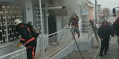 4 yaşındaki çocuk çakmakla oynarken evi yaktı