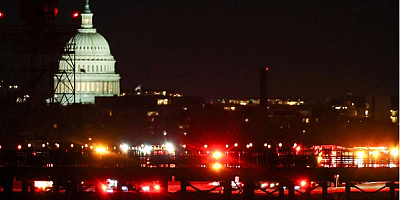 ABD'de Washington yakınlarında yolcu uçağı ile askeri helikopter çarpıştı
