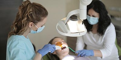 Ağızda Oluşan Enfeksiyonlar Zamanla Tüm Vücudu Etkileyebilir!