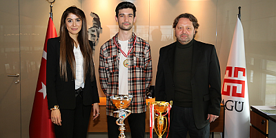 AGÜ Öğrencisinden Türkiye Bilardo Şampiyonluğu