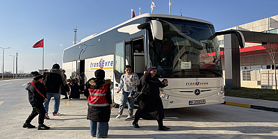 Ahıska Türkü kadınlar savaş bölgesinde bıraktıkları eş ve çocukları için gözyaşı döktü