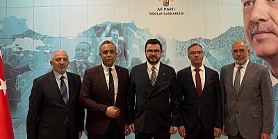 AK Parti'de 3 yeni ilçe başkanı görevi devraldı