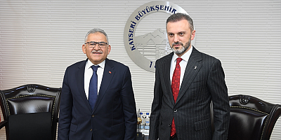 AK Parti Genel Başkan Yardımcısı Kandemir, Büyükkılıç'ı ziyaret etti