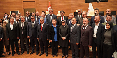 AK Parti Kayseri milletvekilleri mazbatalarını aldı